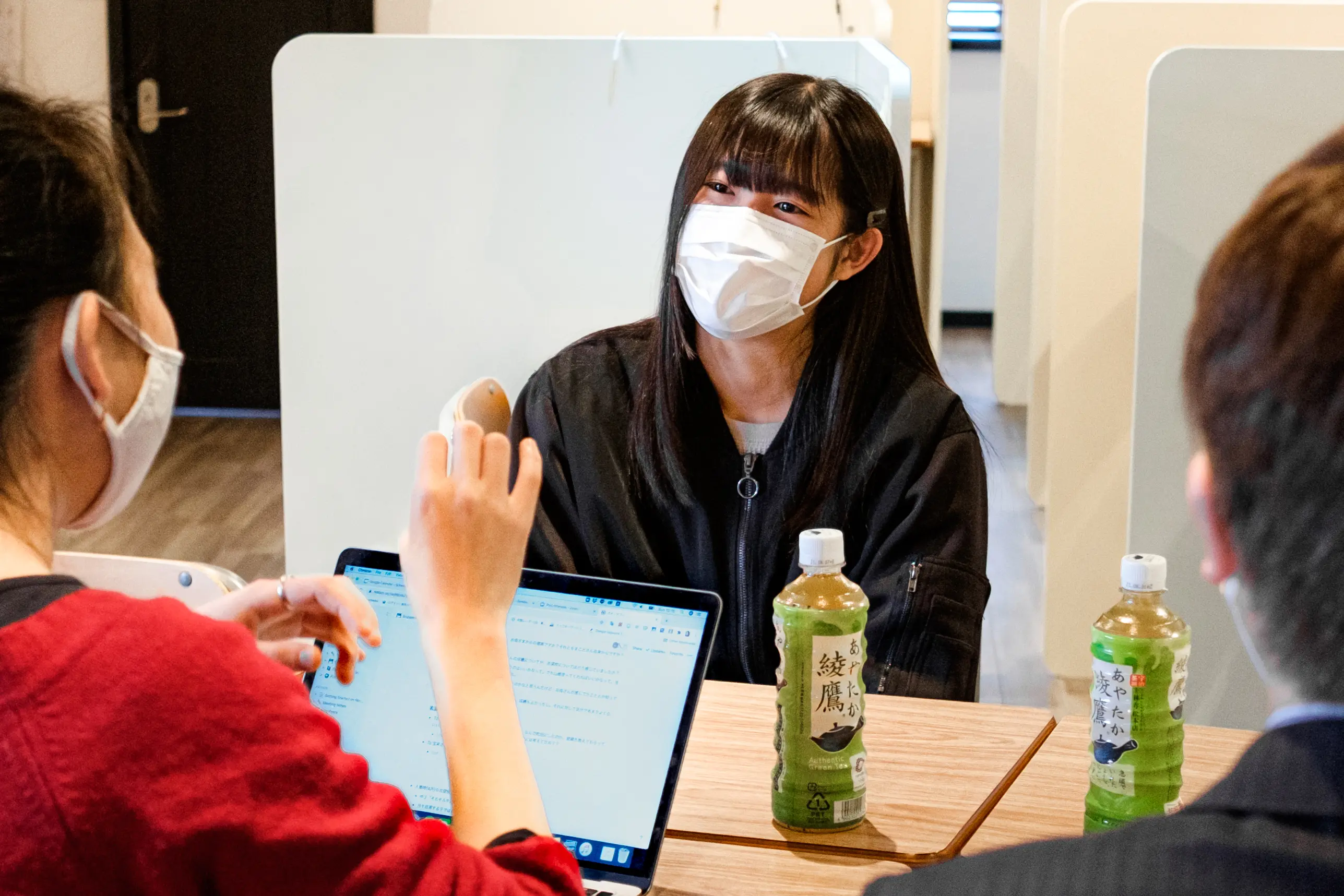 111253355-671a0500-8656-11eb-9ac6-c192d5870c71